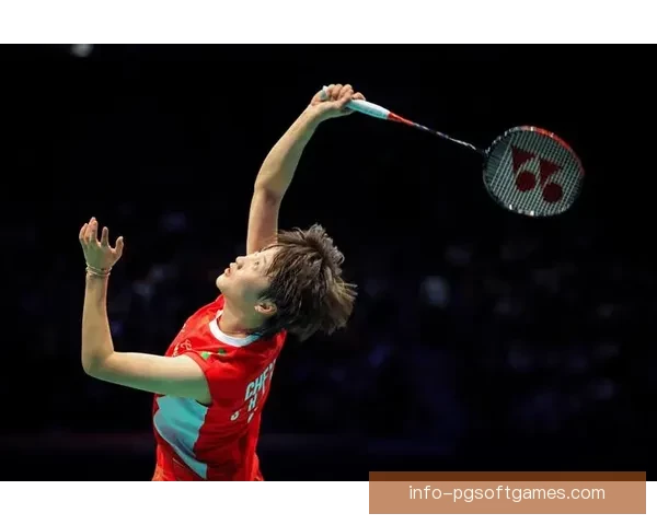 羽毛球冠军的辉煌历程以及背后的辛酸与荣耀 羽毛球冠军的辉煌历程以及背后的辛酸与荣耀